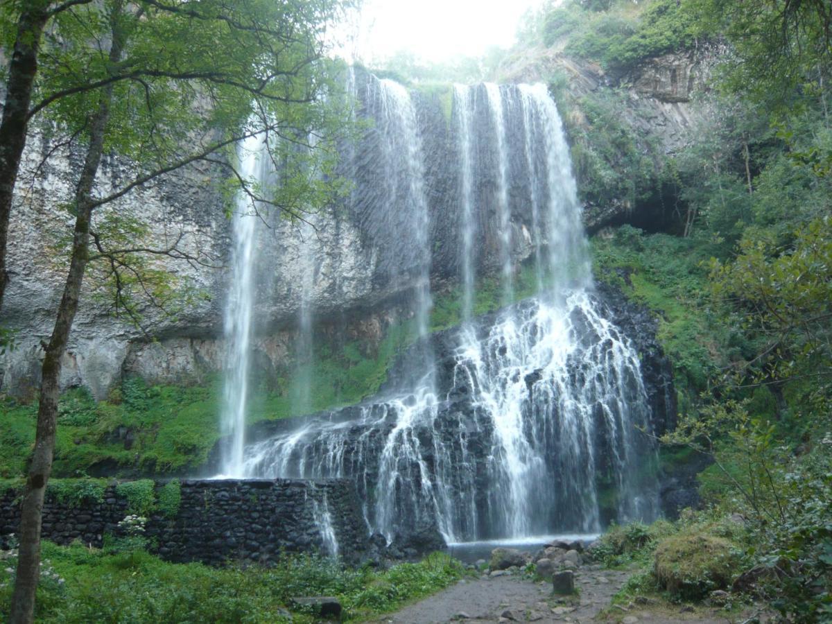 Le Petit St Clair Daire Le Puy-en-Velay Dış mekan fotoğraf
